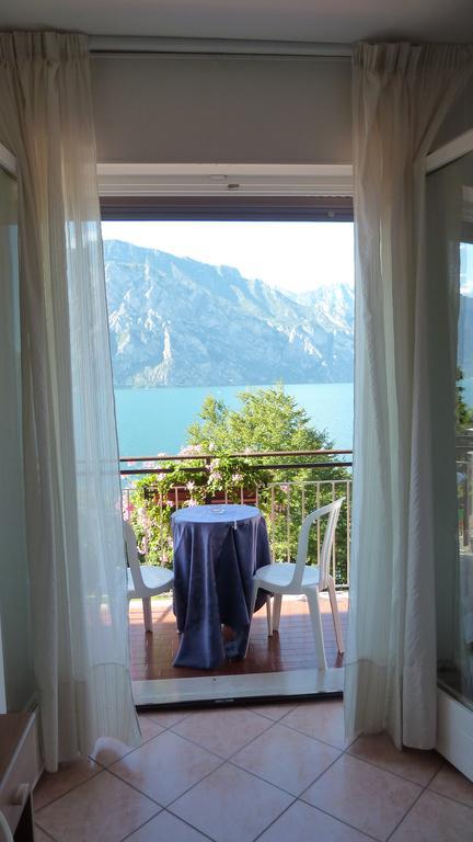 Hotel Baitone - Nature Village Malcesine Zimmer foto